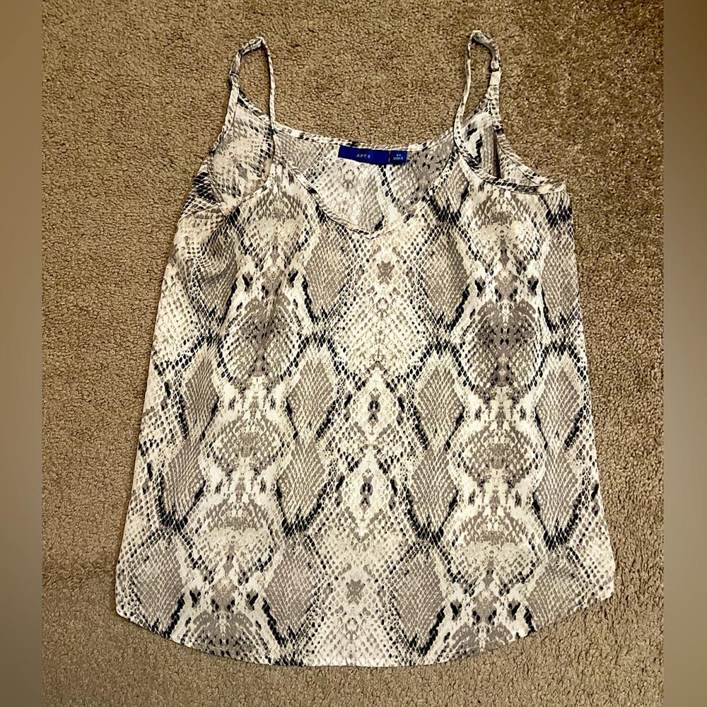 Apt. 9 V-Neck Snakeskin Top